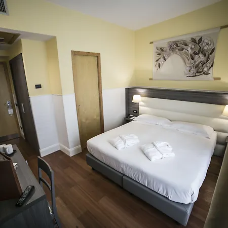 Aphrodite Hotel 4*