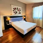 Aphrodite Hotel