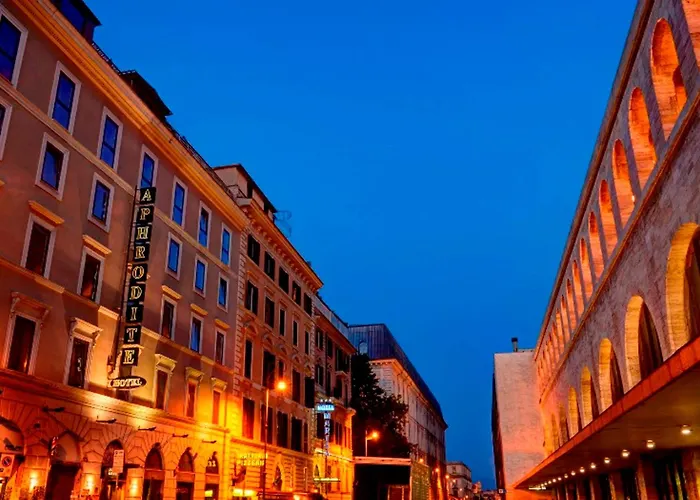 阿佛罗蒂特酒店 4*